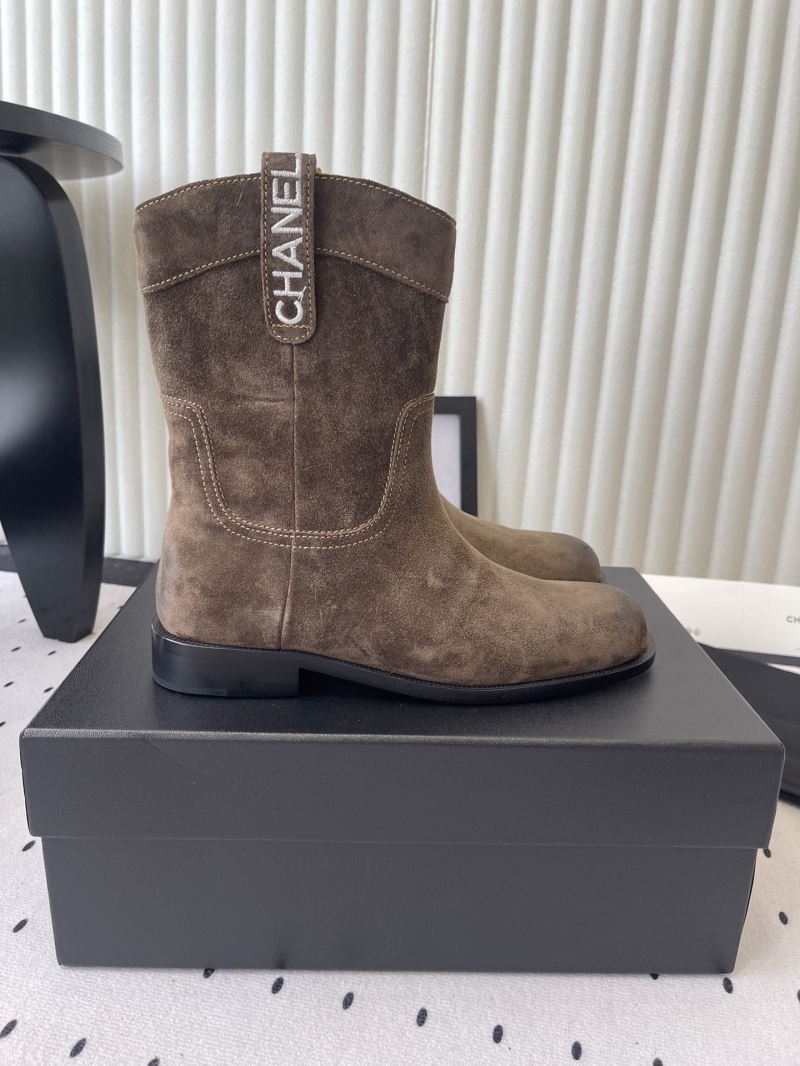 Ch**el boots